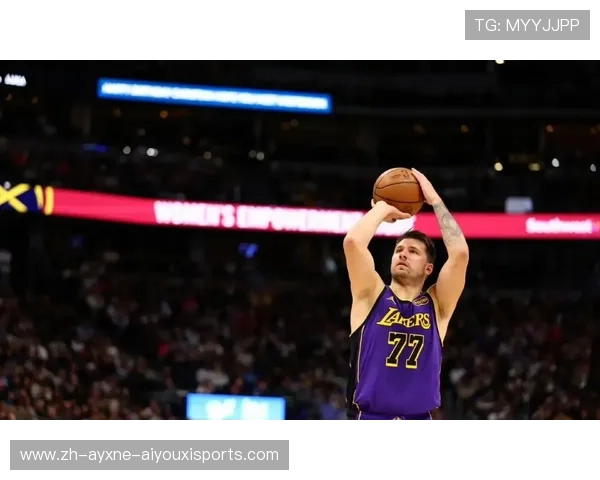 东契奇高难度突破锁定胜局活塞主场力克湖人获连胜